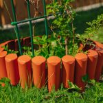 Пластиковый садовый бордюр: удобство, преимущества и способы использования